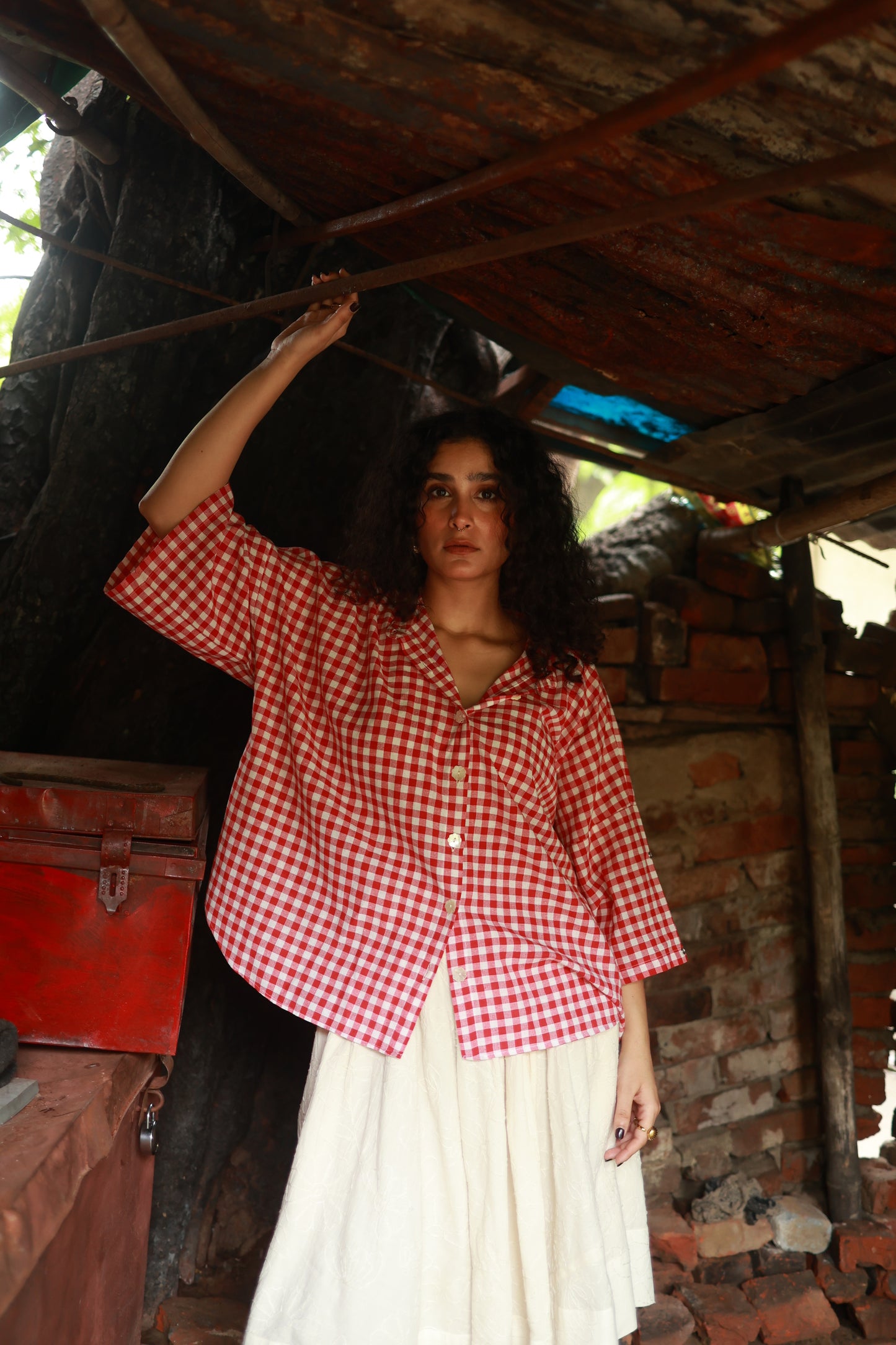 Basic Bougee Shirt (Red Gingham)