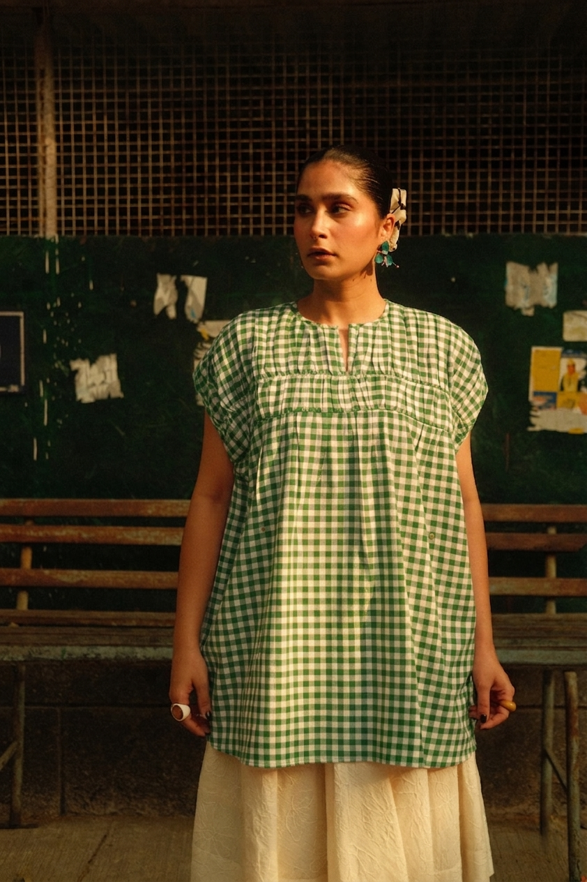Snap it Top (Green Gingham)