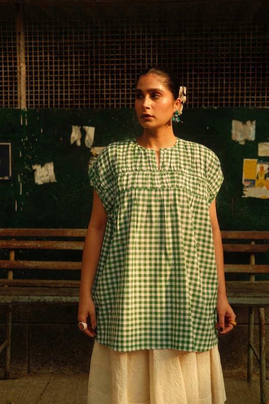 Snap it Top (Green Gingham)